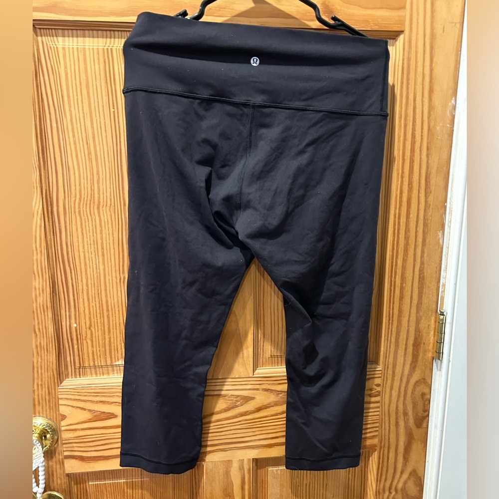 Lululemon wunder under crops